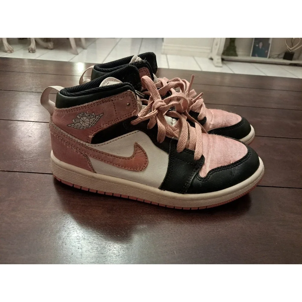 Nike Air Jordan 1.5Y Toddler/Youth Light Madder Root Pink 2022 DM9078-108